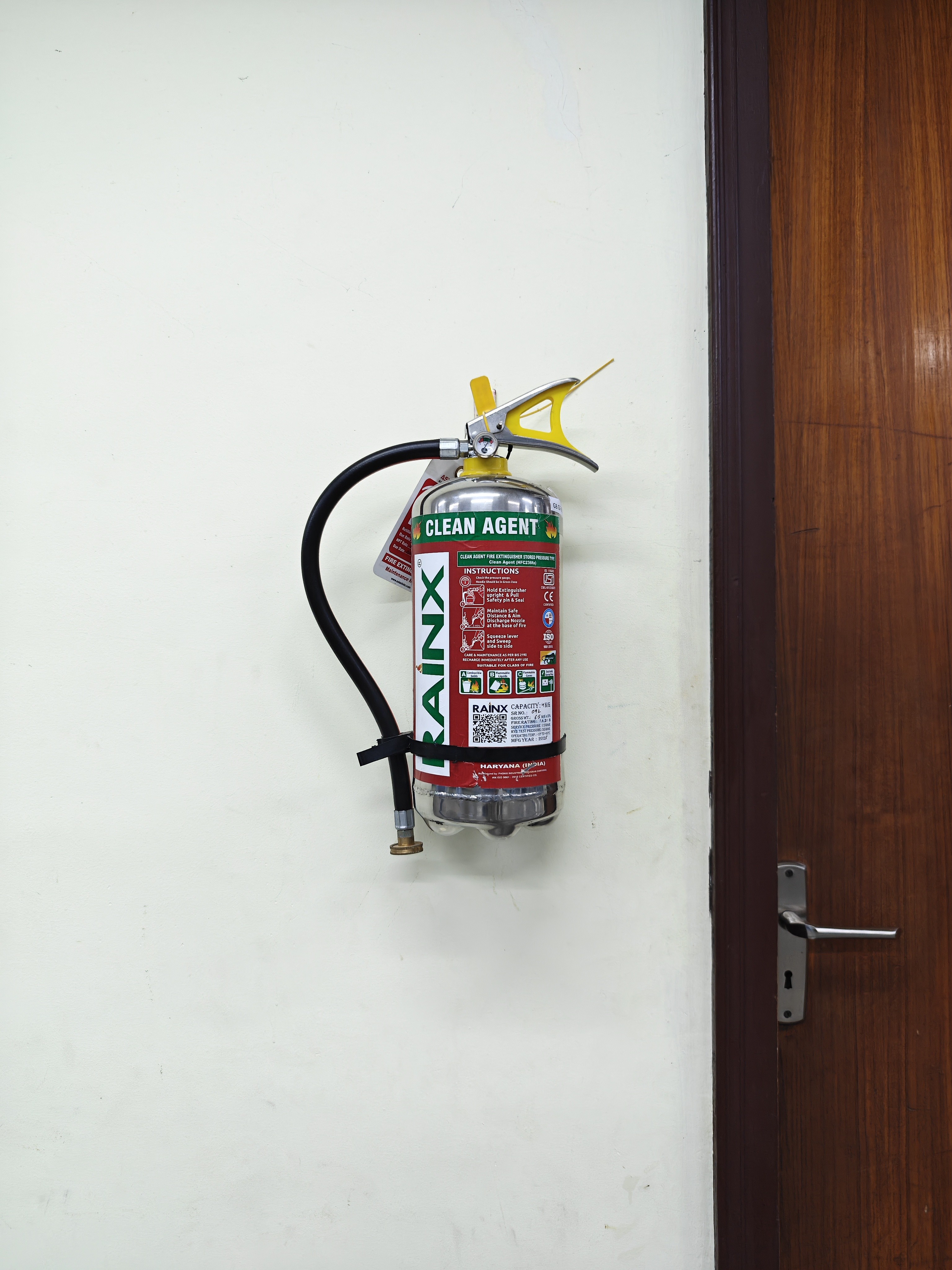 img-20250815-181952065.jpg {banner}