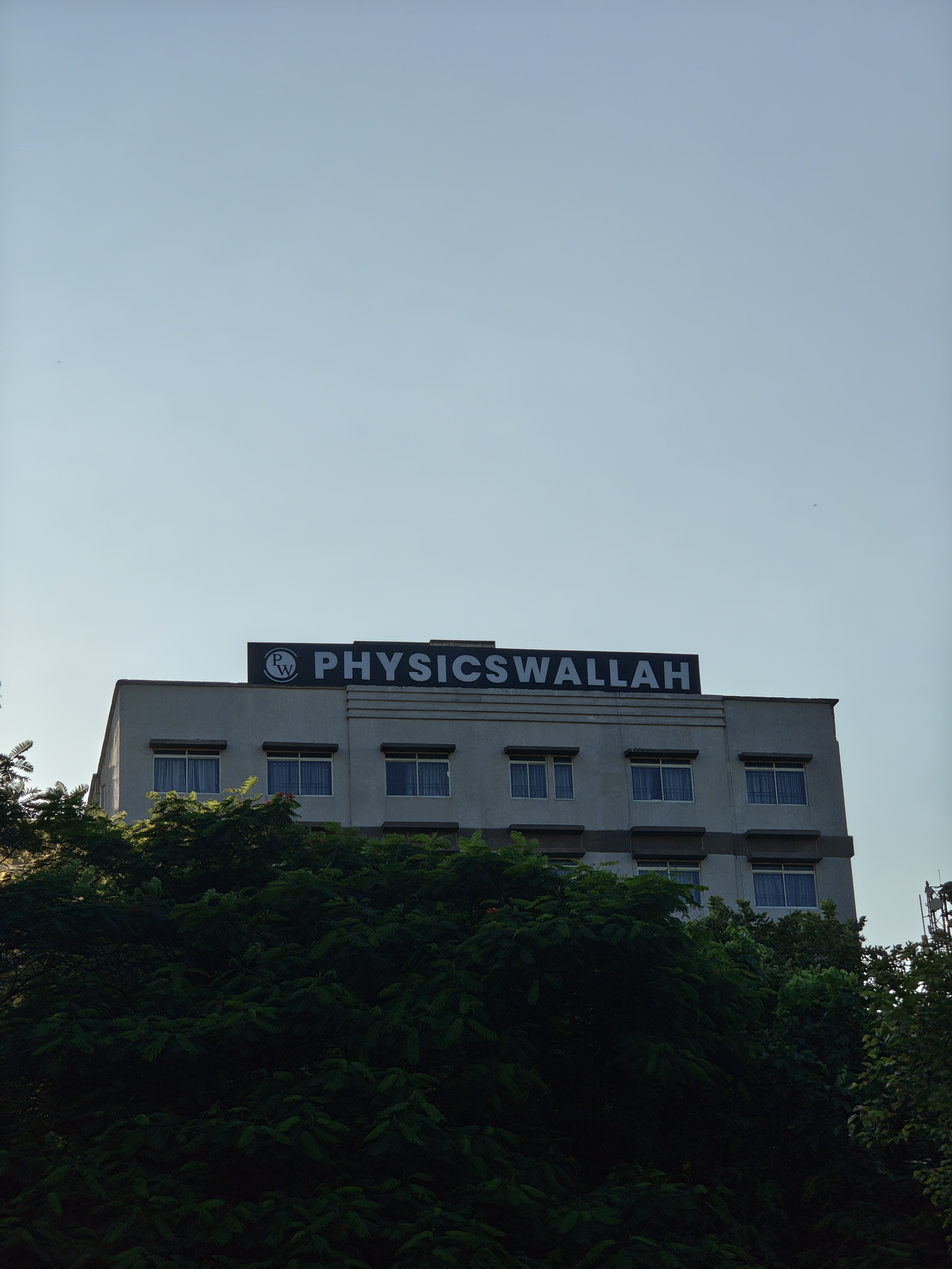 img-20250814-171012402.jpg {banner}