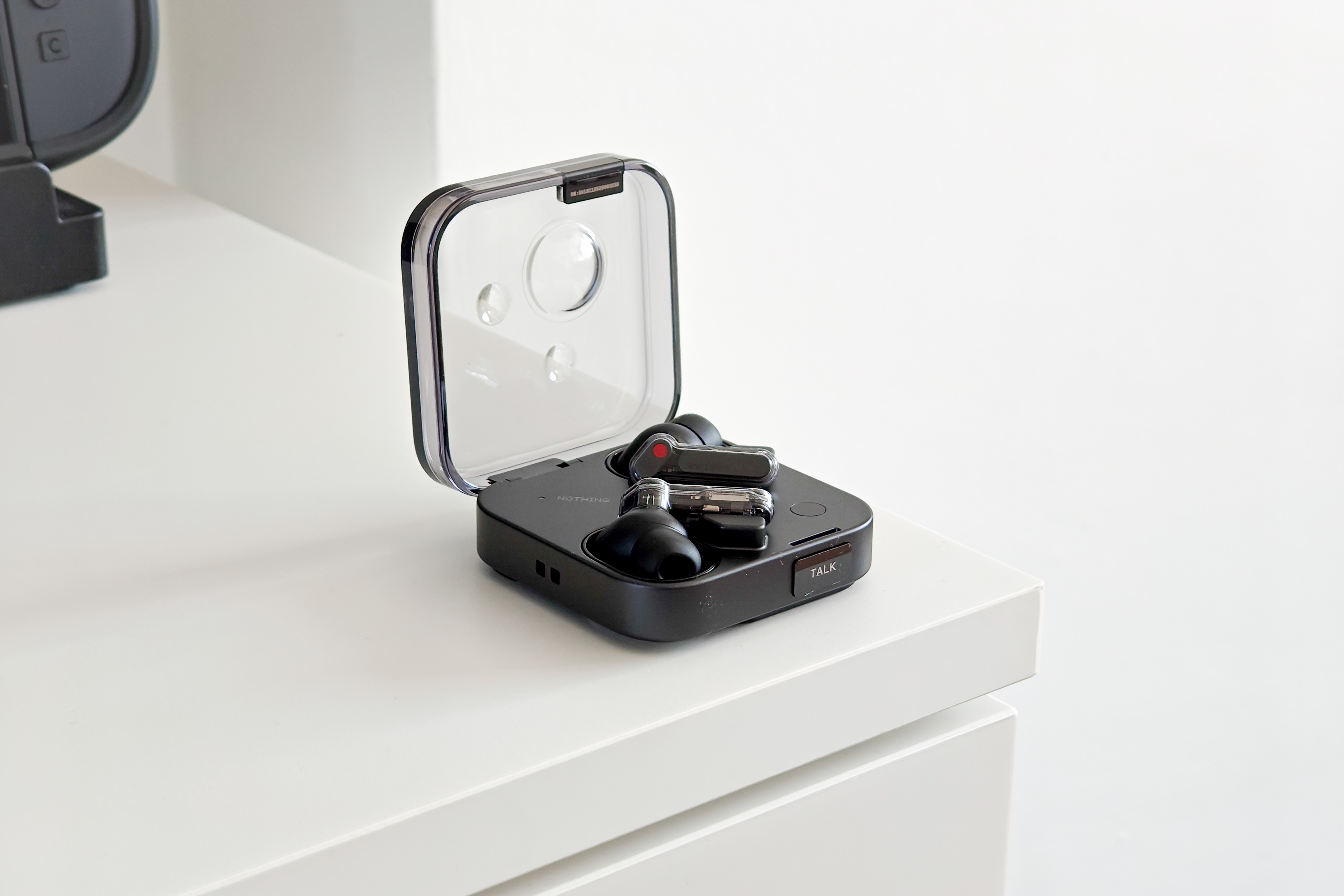 Super Mic, Mature Design: Nothing Ear (3) Finds Its Voice…